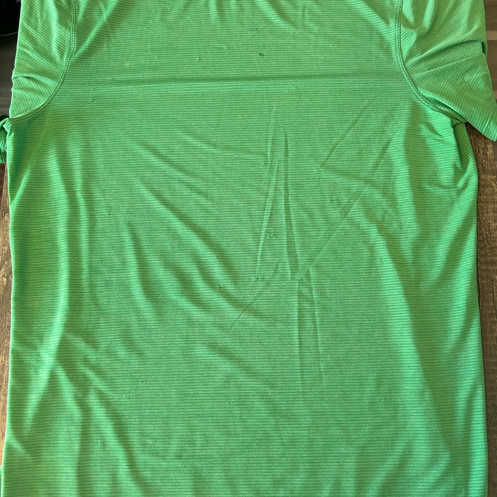 lululemon athletica Green Short Sleeve Tee
